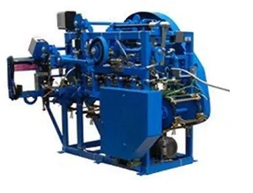 Máy chế tạo tại Việt Nam với tiêu chuẩn quốc tế