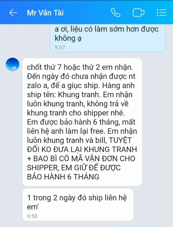 Bằng giả được đóng khung gỗ, gửi trực tiếp qua địa chỉ khách hàng.
