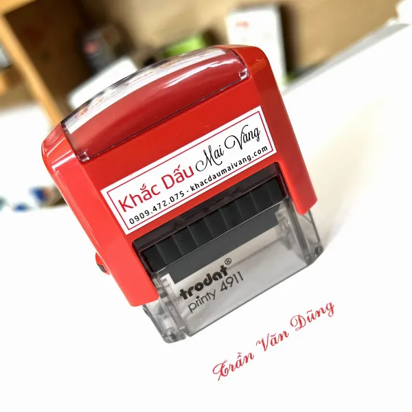 Khắc dấu tên theo yêu cầu độc đáo
