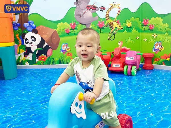 Khu vui chơi trẻ em tại VNVC Trảng Bom