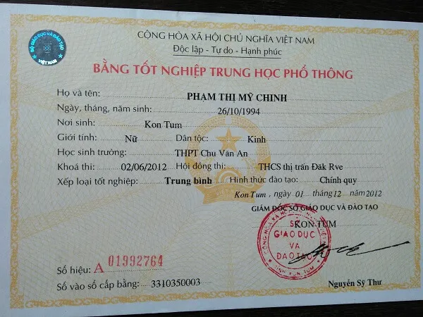 Mẫu bằng cấp 3 uy tín