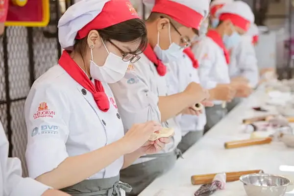 Ngành yêu cầu bằng cấp 3
