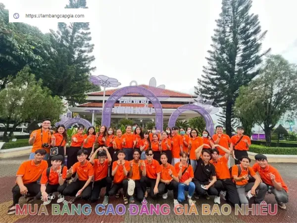 Chi phí minh bạch và hợp lý khi làm bằng cao đẳng