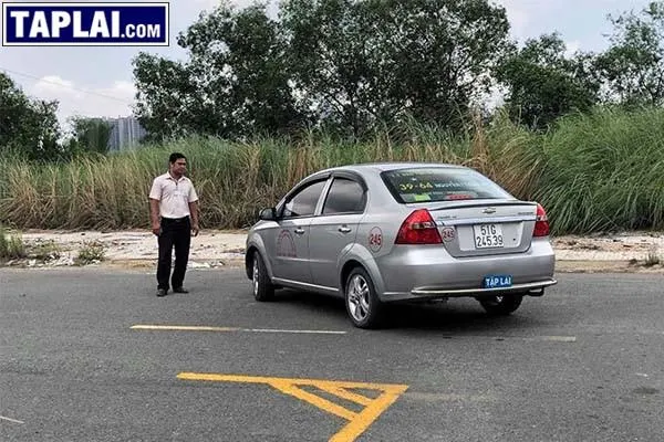 Học và thi bằng lái xe là cách tốt nhất để lái xe an toàn và hợp pháp
